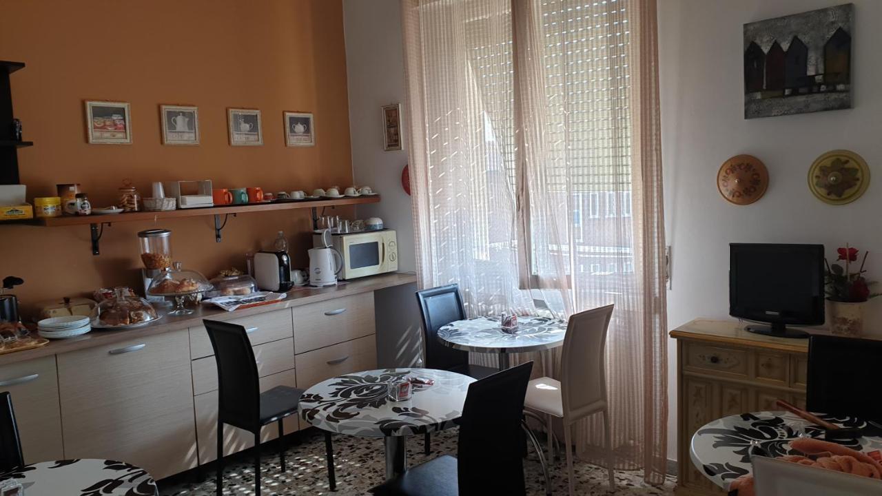 B&B In Arena L' Opera Verona Bagian luar foto