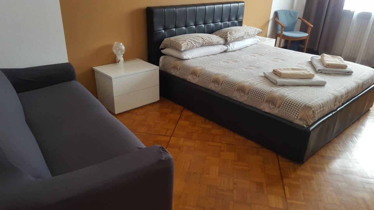 B&B In Arena L' Opera Verona Bagian luar foto