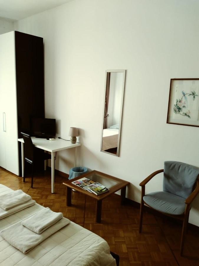 B&B In Arena L' Opera Verona Bagian luar foto