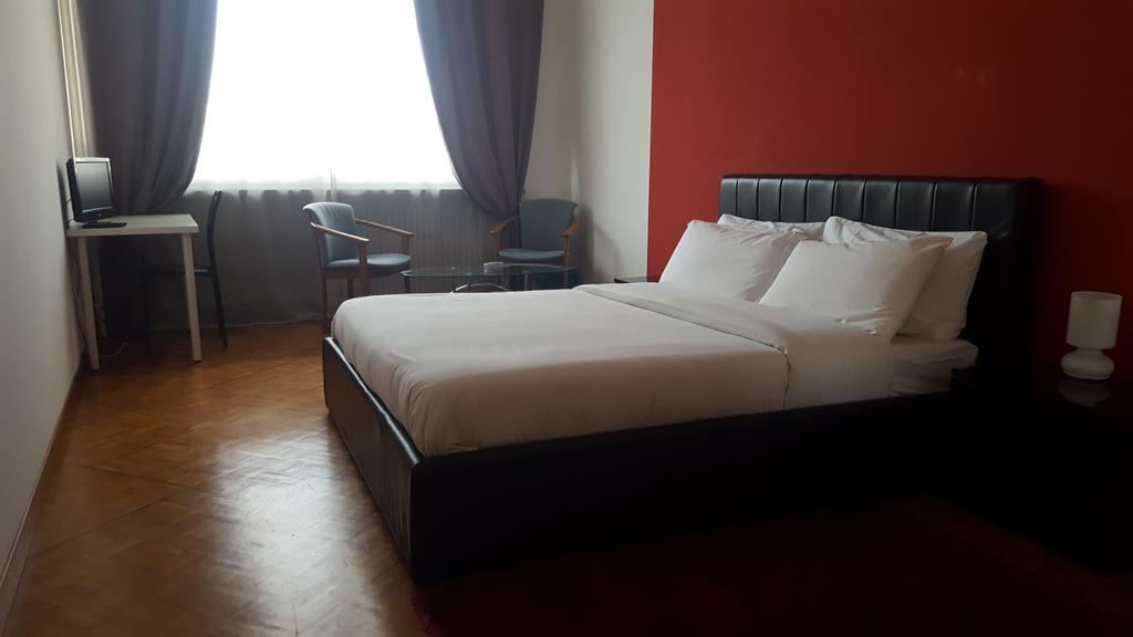 B&B In Arena L' Opera Verona Bagian luar foto