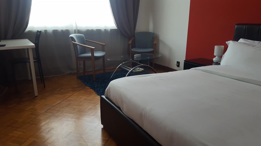 B&B In Arena L' Opera Verona Bagian luar foto