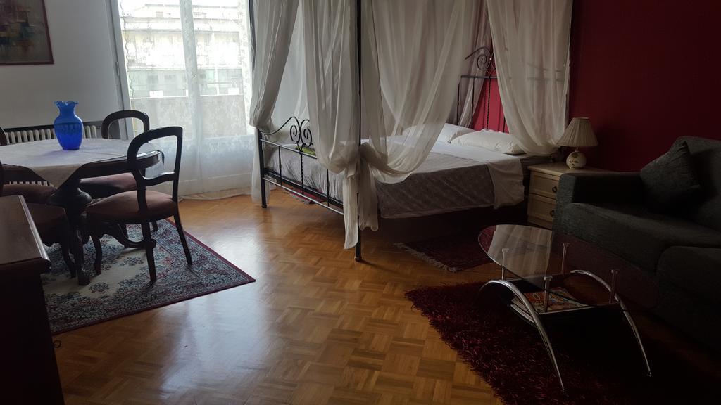 B&B In Arena L' Opera Verona Bagian luar foto
